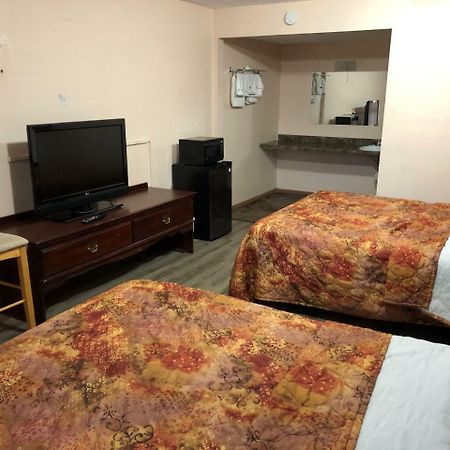 Town Motel Oshkosh Extérieur photo